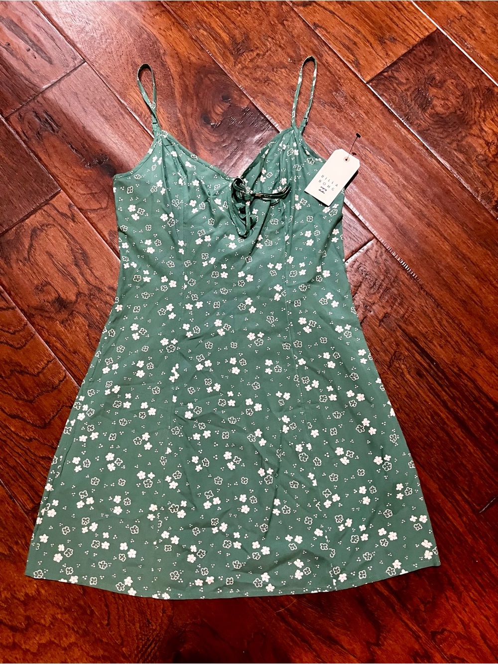 NWT Billabong Island Love Floral Mini Dress Green Size Small